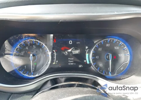 2018 Chrysler Pacifica Touring L Plus z USA, uszkodzony, nr VIN 2C4RC1EG5JR338138